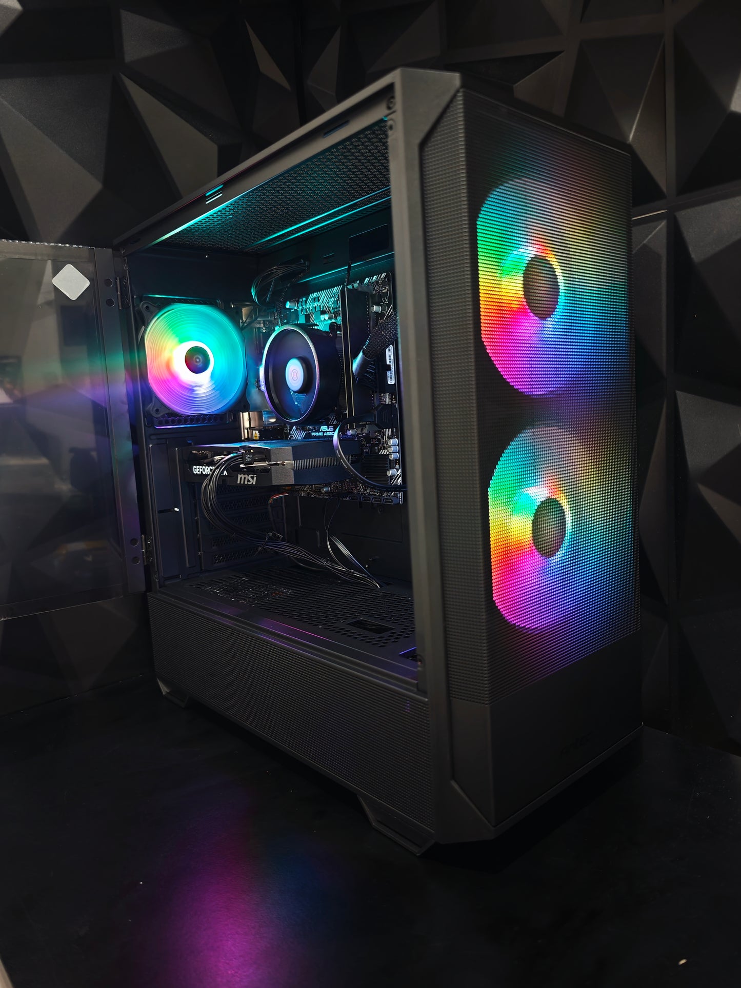 AMD Ryzen 5 5500, 16GB RAM, RTX 5060 8GB Gaming PC