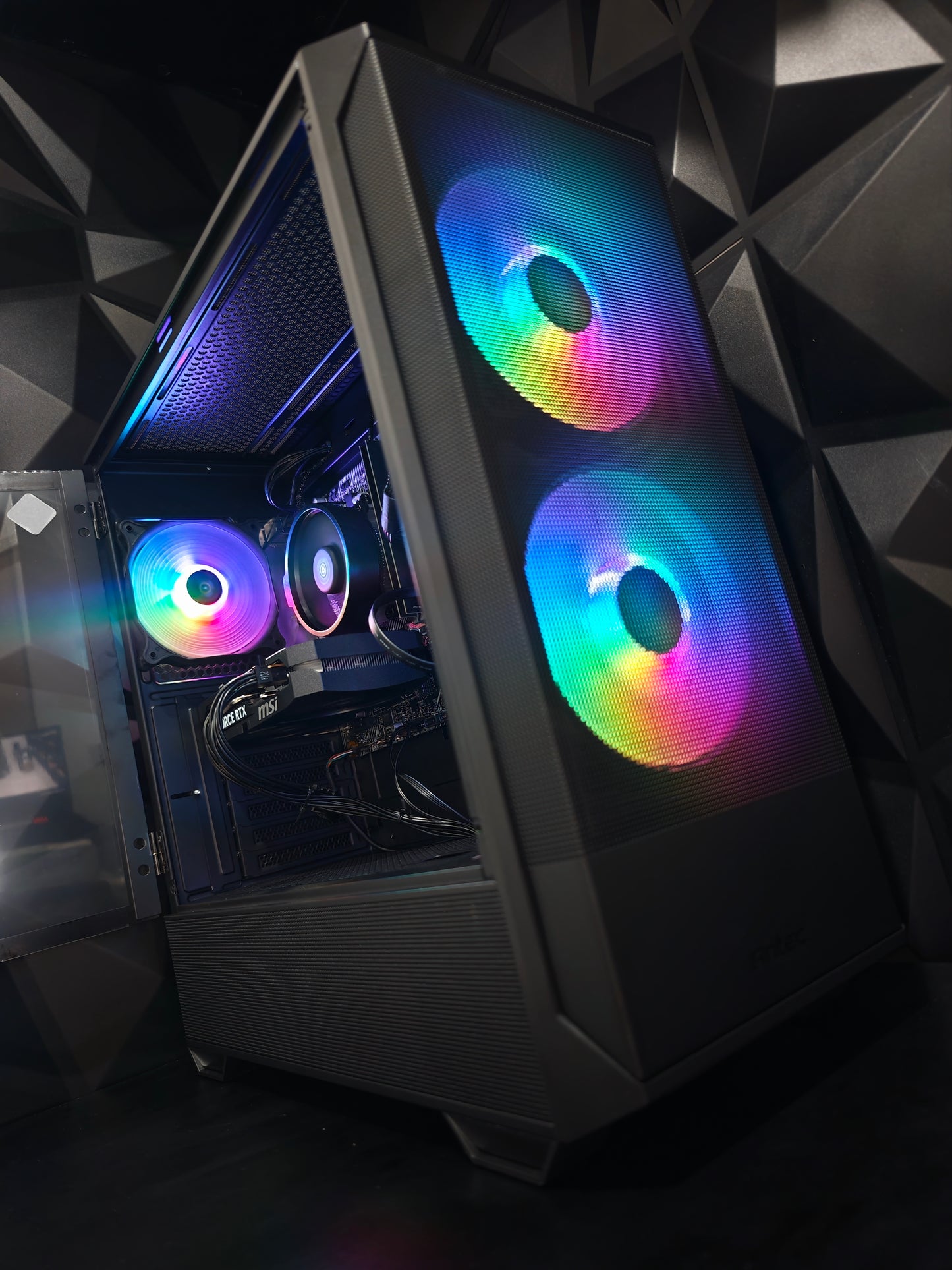 AMD Ryzen 5 5500, 16GB RAM, RTX 5060 8GB Gaming PC