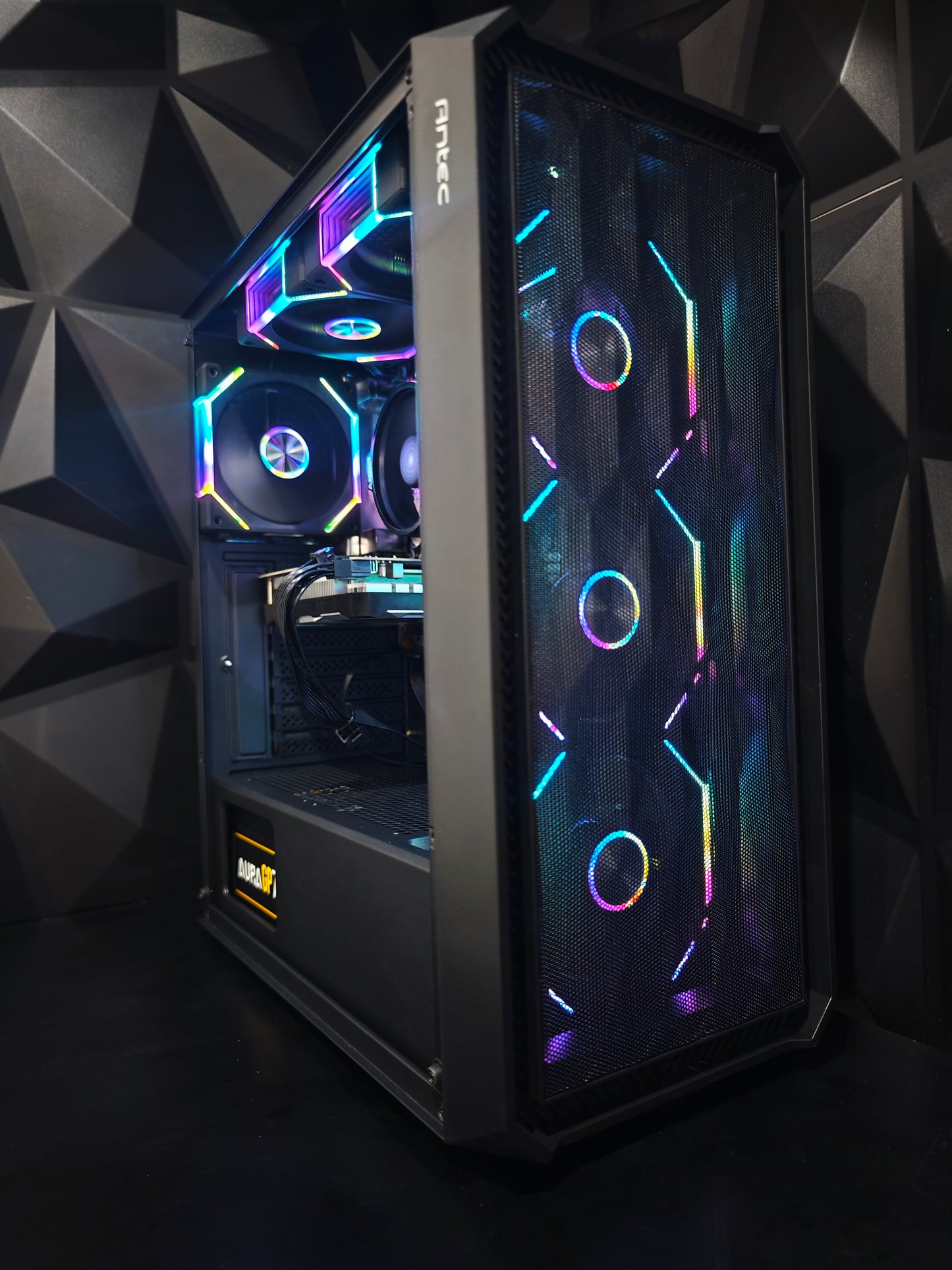 AMD Ryzen 5 5500, 16GB RAM, GTX 1650 4GB Gaming PC